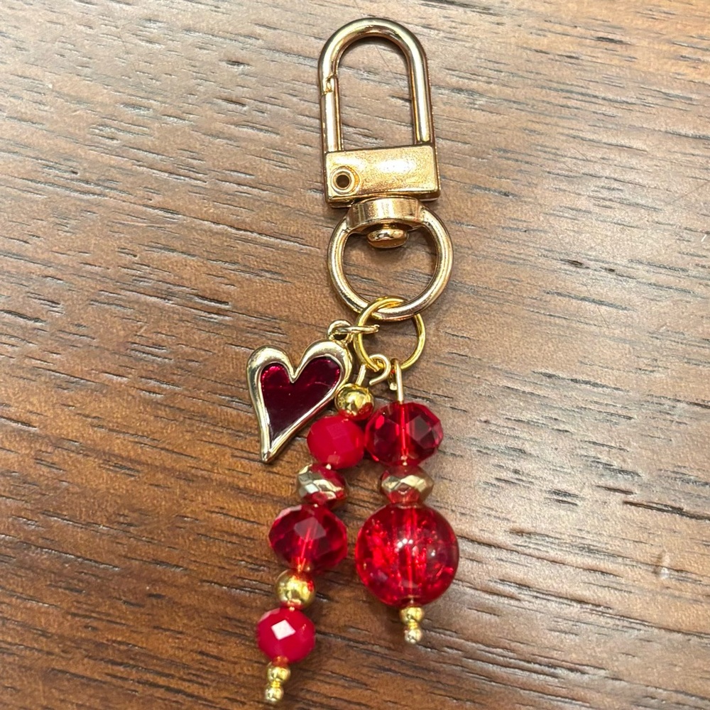 New handmade Elegant bag charm / zipper pull Gold and Red Heart Charm Keychain